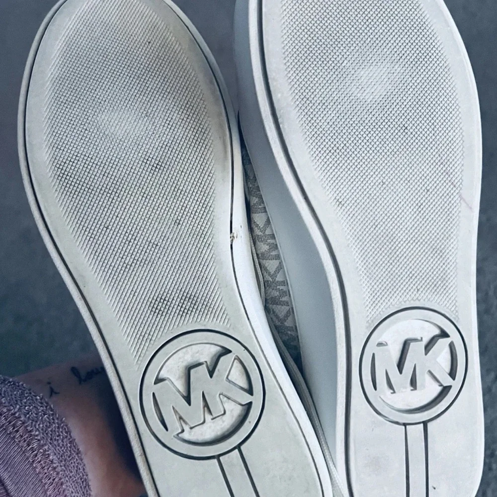 Michael Kors Cream & White Sneakers Classic Design